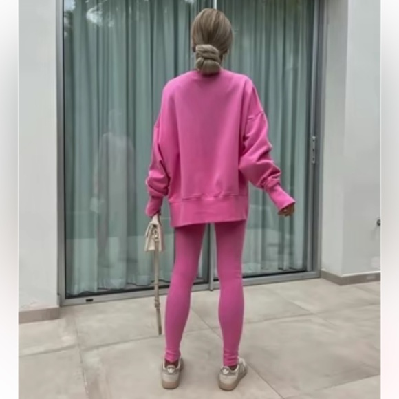 NWOT Never Worn Solid Pink Outfit - Picture 2 of 8